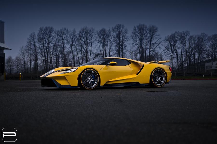  Ford GT on PUR Wheels (RS10) 2019 года  (фото 7 из 18)
